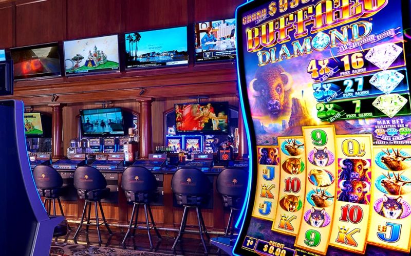 Slots_1409x577_Web